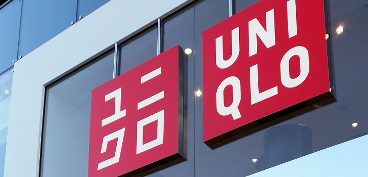 137 Uniqlo Employee Stock Photos High Res Pictures and Images  Getty  Images